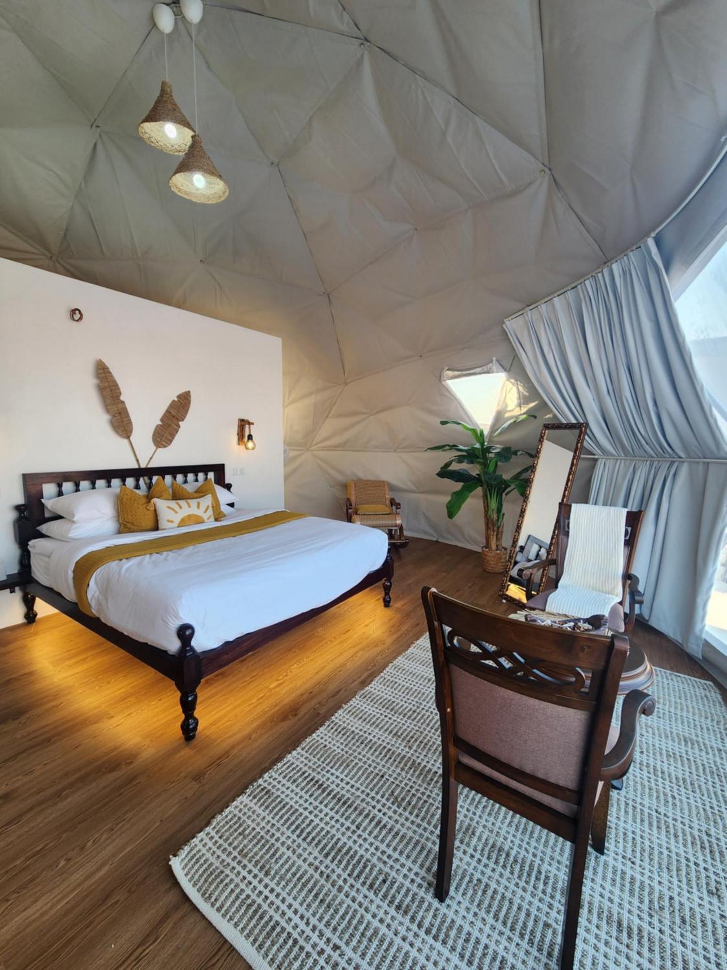 Bubbles Domes Private Cmp Hotell Al Wāşil Rom bilde