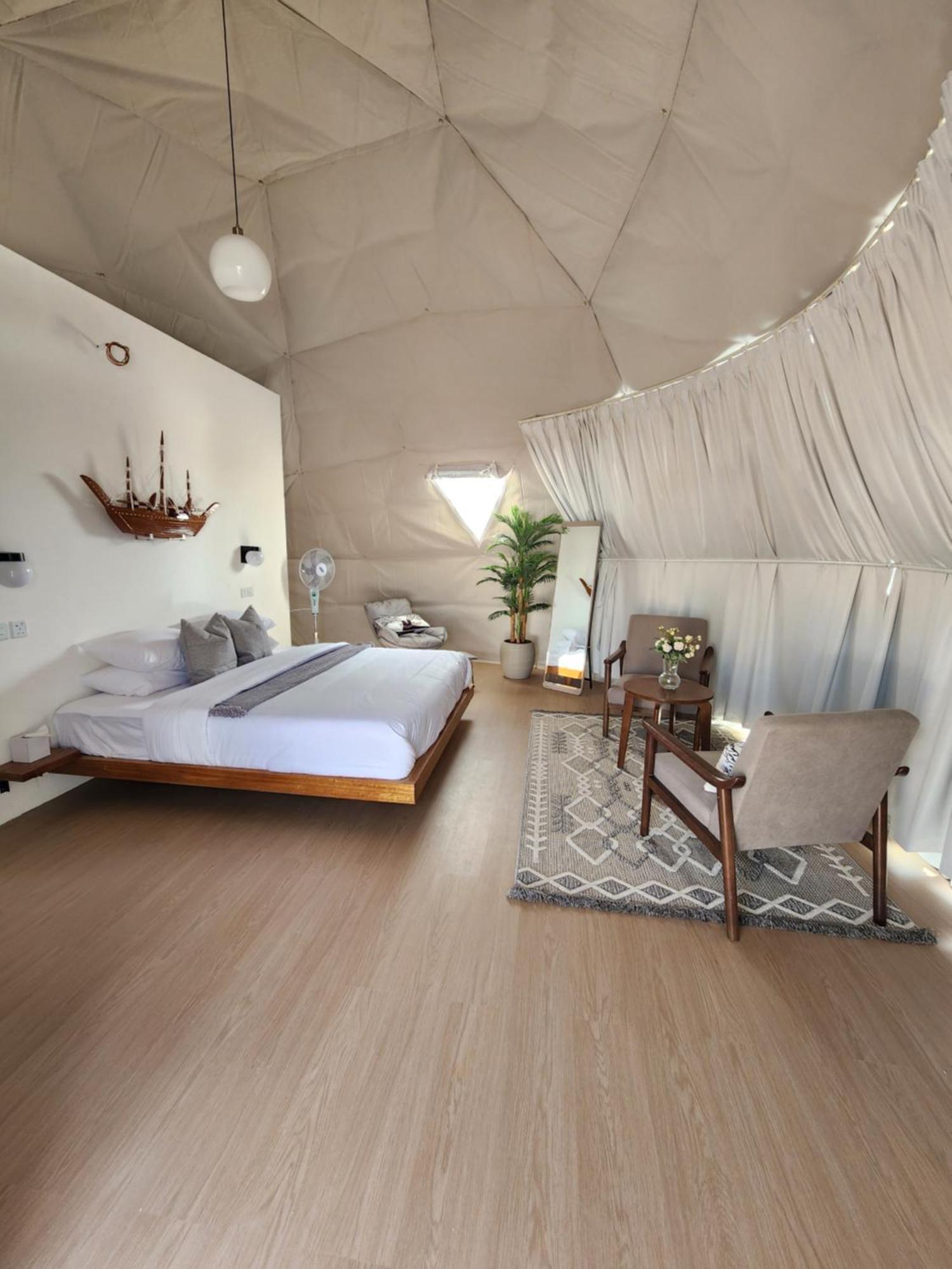 Bubbles Domes Private Cmp Hotell Al Wāşil Rom bilde